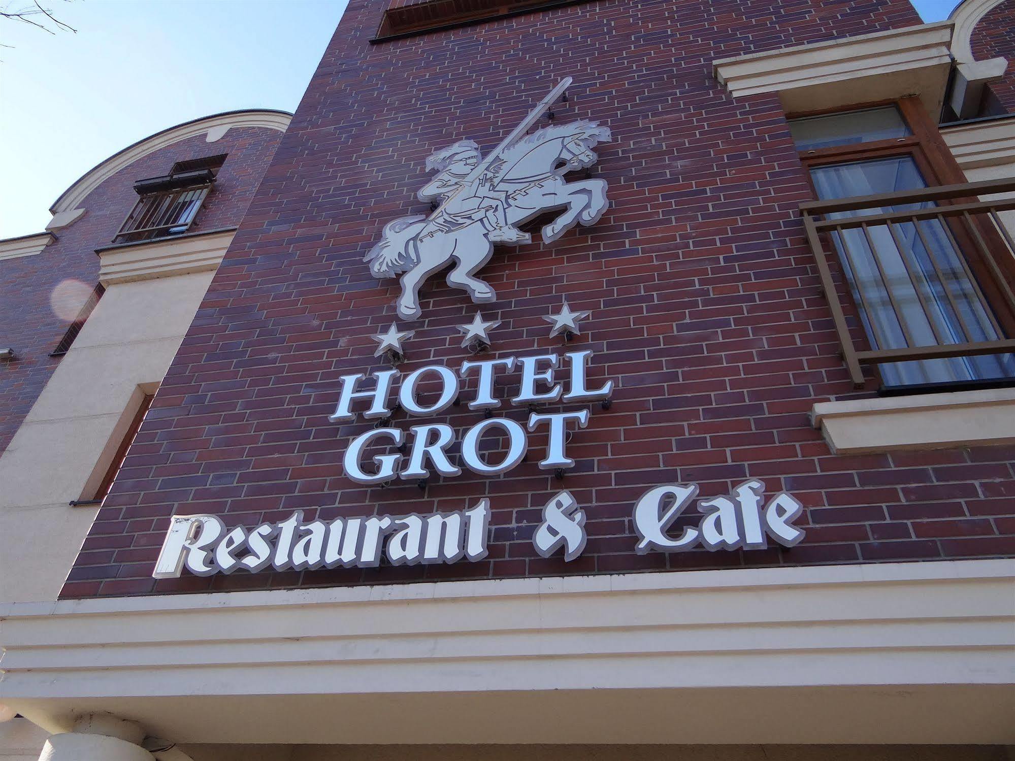 Grot Hotel Мальборк Экстерьер фото